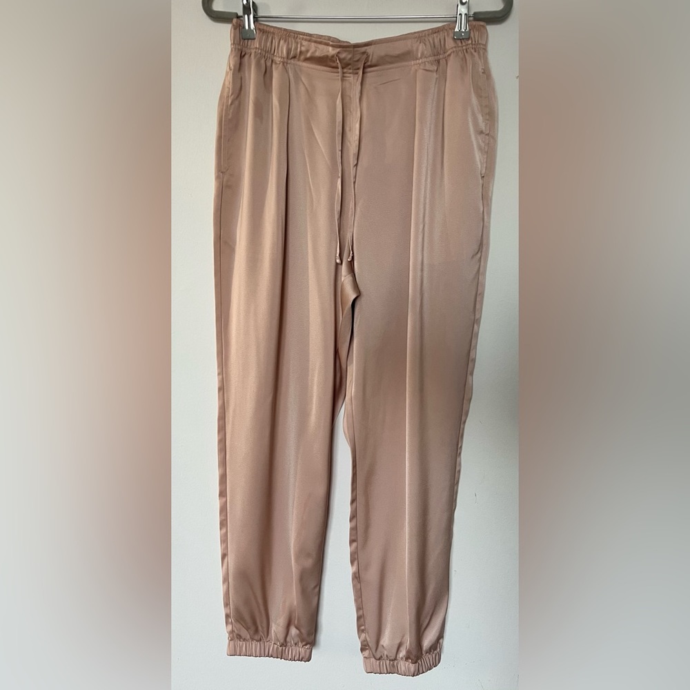 Uniqlo light pink satin drape jogger pants
